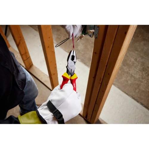 Alicate Universal 9" Isolado 1000V VDE 48-22-2209 Milwaukee