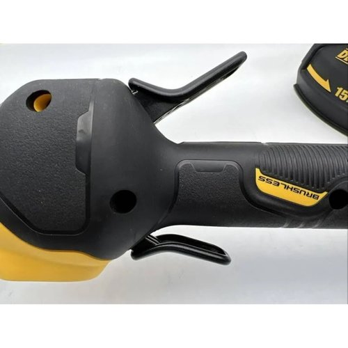 Aparador de Grama 60v Max Flexvolt DCST970B DeWalt