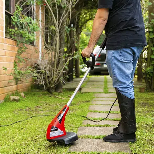 Aparador de Grama Elétrico Toyama TST1800E2 1800W 220V