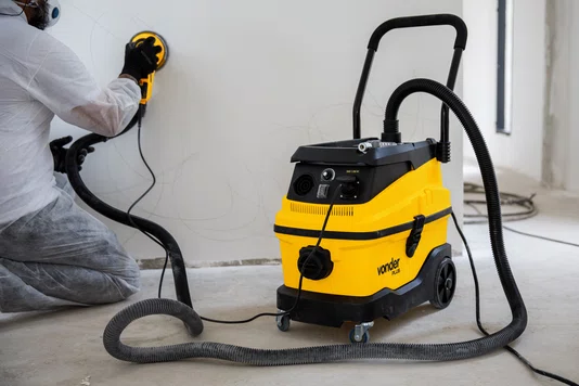 Aspirador de Pó e Líquidos APV1600 127V Vonder