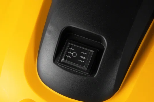 Aspirador de Pó e Líquidos APV1460 220V Vonder
