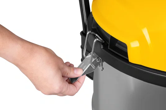 Aspirador de Pó e Líquidos APV3690 220V Vonder