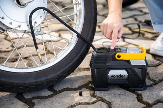 Compressor de Ar Automotivo 12V CAV120 Vonder