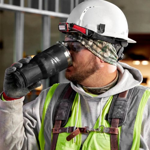 Copo Térmico 890ml Preto 48-22-8393B Milwaukee