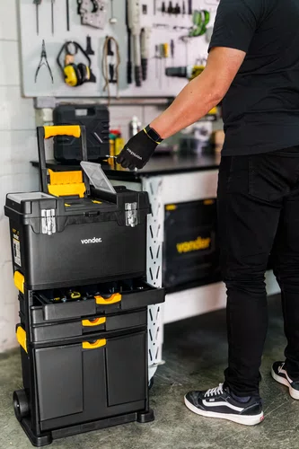 Caixa Plástica com Roda CRV0500 Vonder