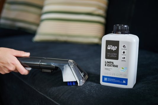 Detergente Limpador para Extratoras - Limpa e Extrai com Fragrância CP3201 1 Litro Wap