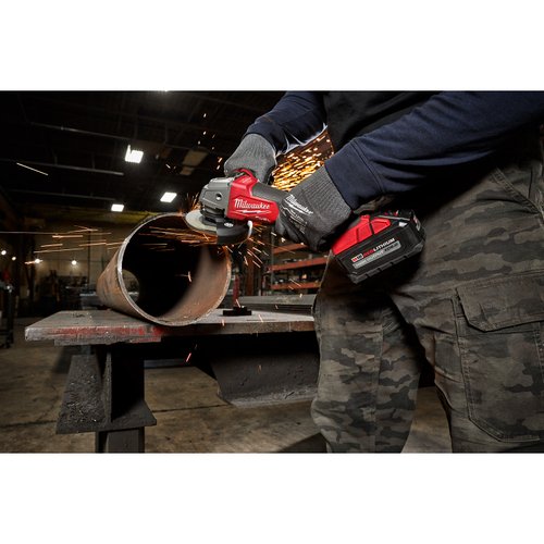 Esmerilhadeira 4.½” / 5” 18v Fuel 2880-20 Milwaukee