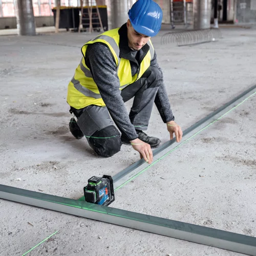 Nível a Laser 30m 3 Linhas a Pilha GLL 80-33 G Bosch