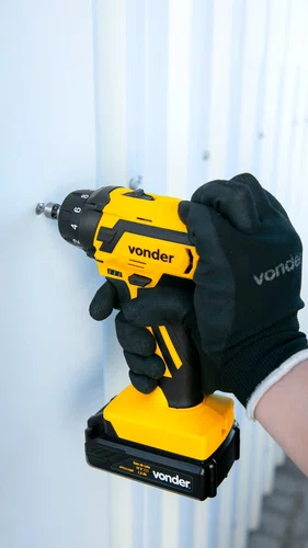 Parafusadeira Furadeira a Bateria 12V PFV112QR Bivolt Vonder