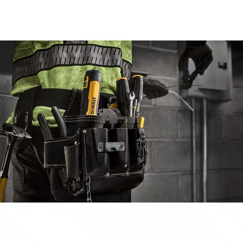 Parafusadeira a Bateria 4V USB-C DWHT66719 Dewalt