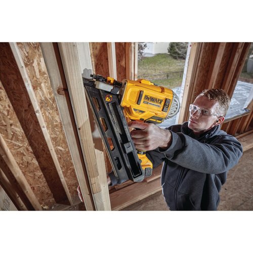 Pinador 20V sem Bateria e Carregador DCN692B Dewalt