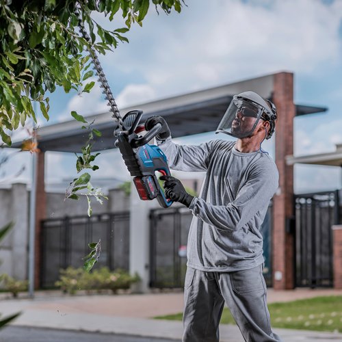 Podador de Cerca Viva Bosch GHE 18V-60 18V Motor Brushless Sem Bateria