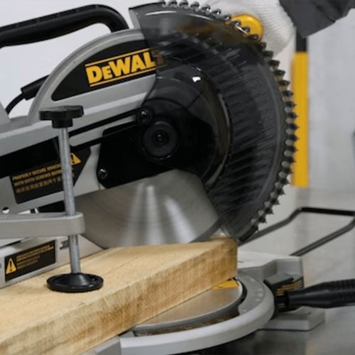 Serra Esquadria De 10" (2,54mm) 1650w 220v DW714-B2 DeWalt