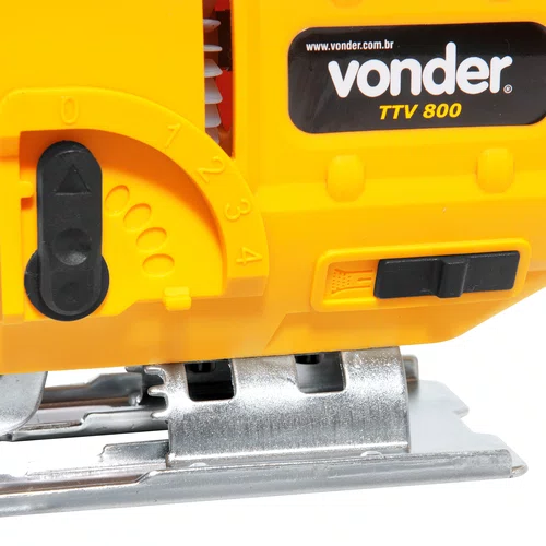 Serra Tico-Tico TTV800 220V Vonder