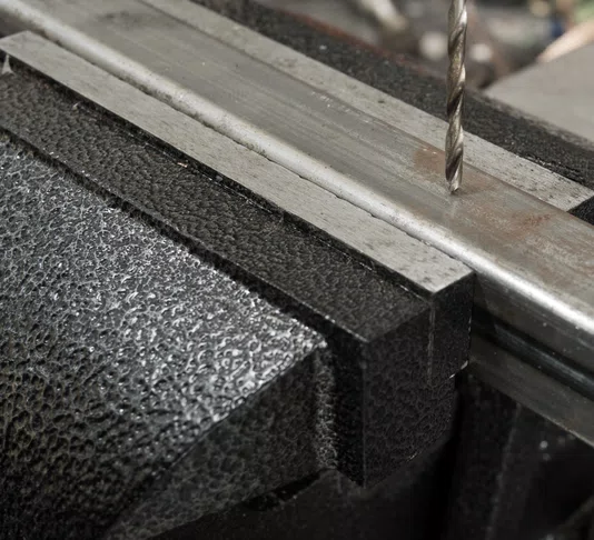 Torno de Bancada Fixo NR8 Ferro Nodular Vonder