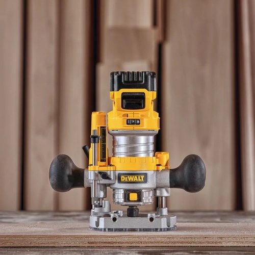 Tupia Compacta 20v Max Li-ion Brushless DCW600B DeWalt