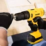 Parafusadeira/Furadeira a Bateria 12V PFV120 Bivolt Vonder